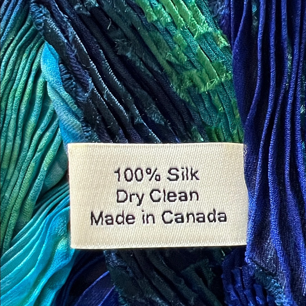 NWT • Shibori 100% Silk Scarf in Peacock • 22"x75" • Hand-Painted Wearable Art - Picture 10 of 15